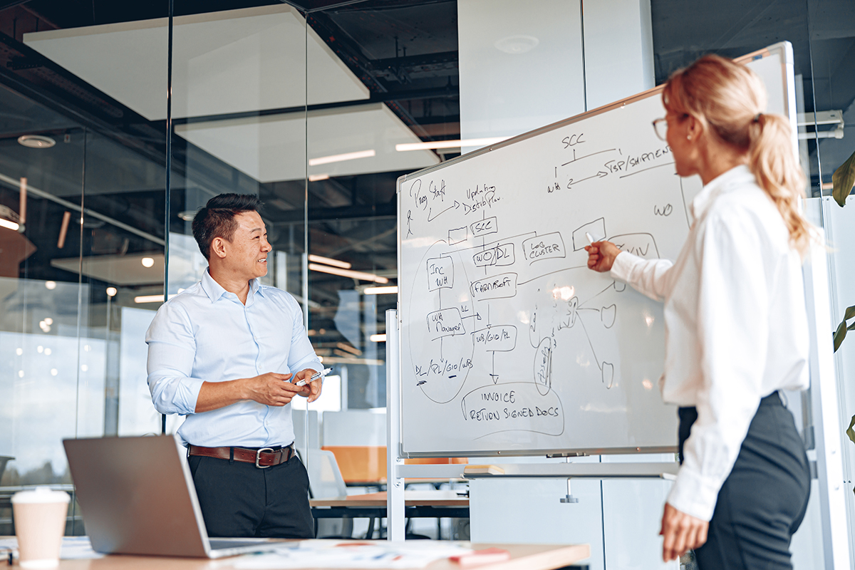 Corporate learning leaders collaborating